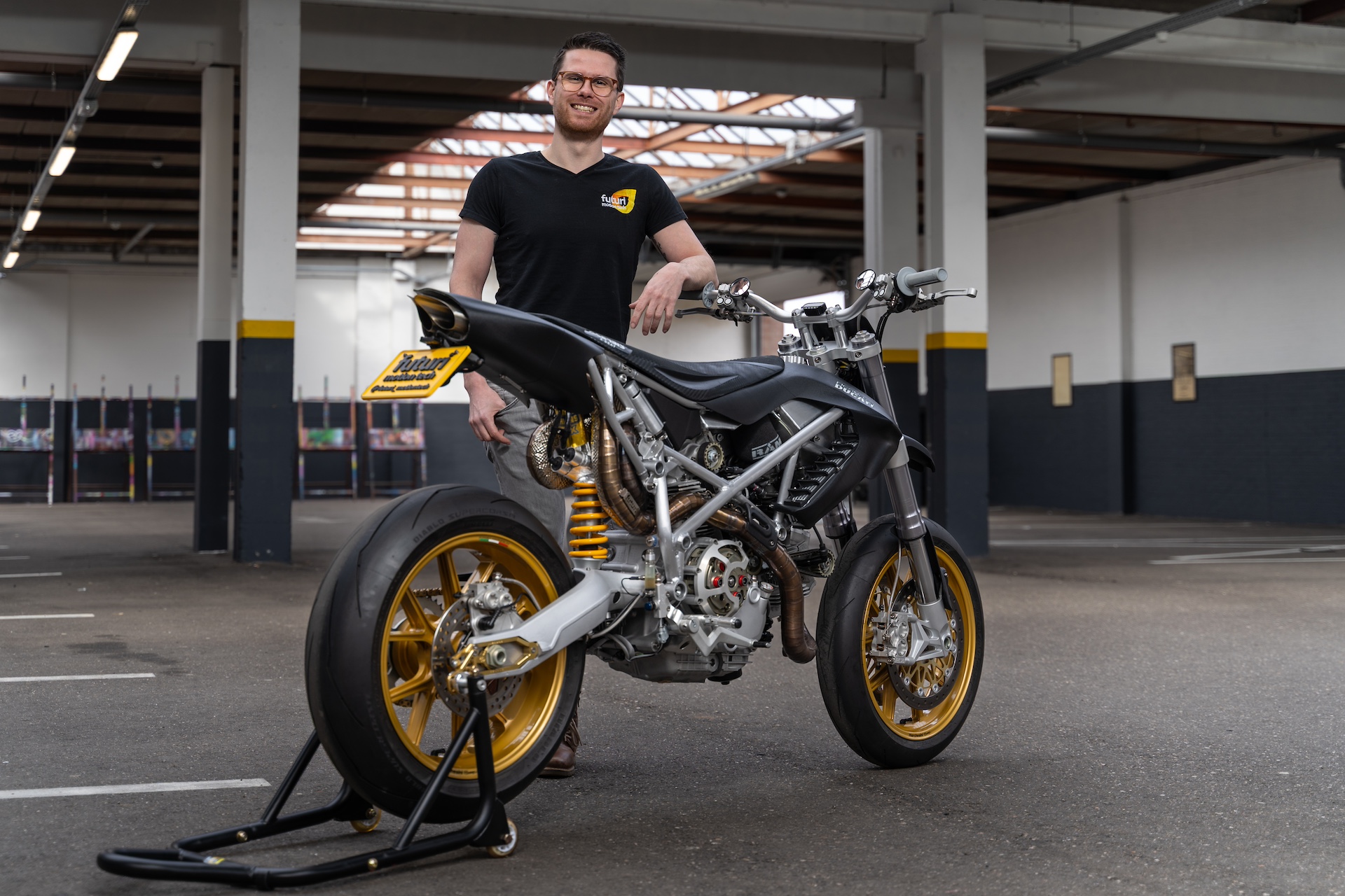 ©Motorshoot 2026 Ducati Futuri Motion TechDSC02768 Mark van Veggel with the Ducati Desmoto